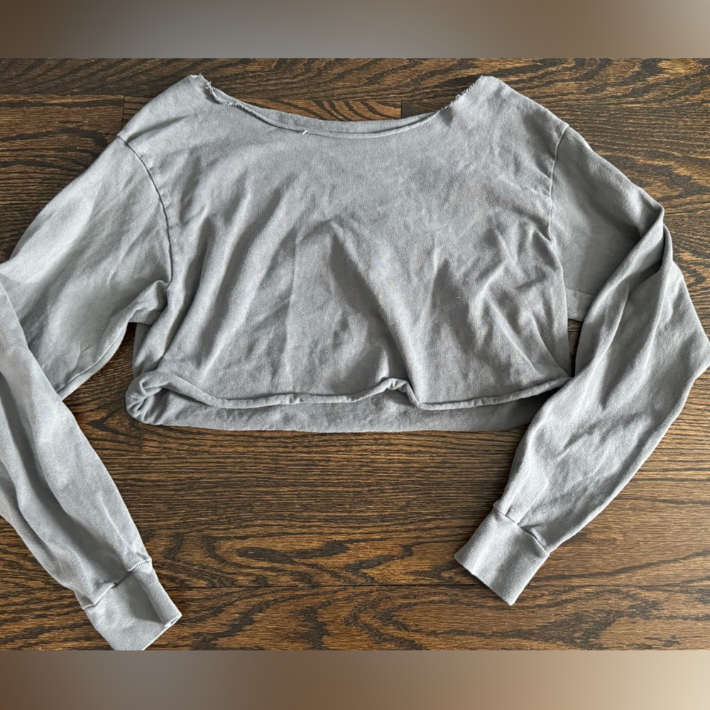 Size S Dark grey Brandy Melville cropped T-shirt